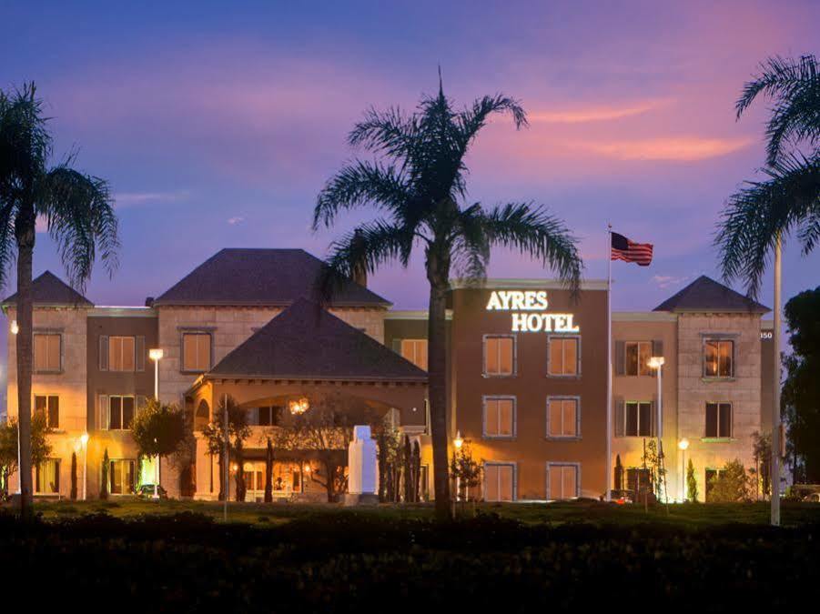 Ayres Hotel Seal Beach - Cypress Екстериор снимка